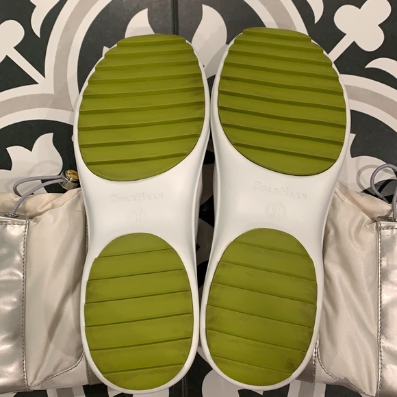 Cole Haan WP winter boots with shearling lining - Picture 12 of 16